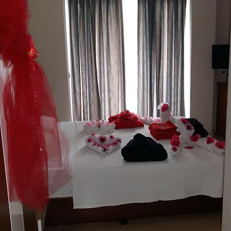 Supreme Hotel