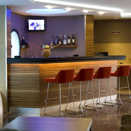 Hotel Supreme 3*