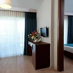 Hotel Supreme