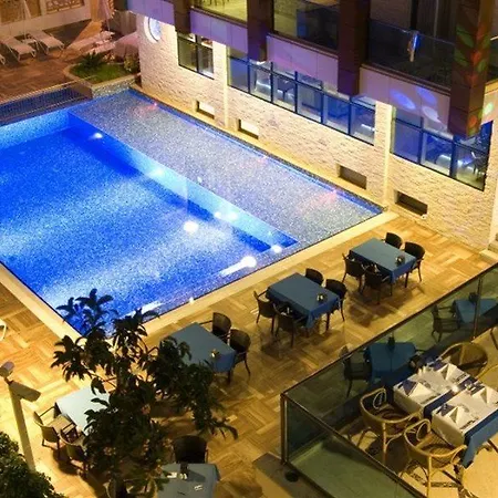 Hotel Supreme 3*
