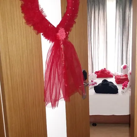 Supreme Ξενοδοχείο 3*