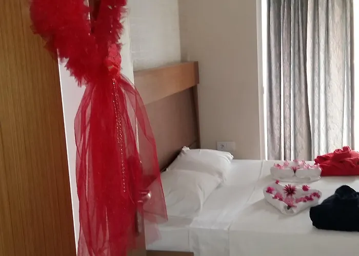 シュープリーム