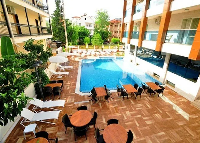 シュープリーム