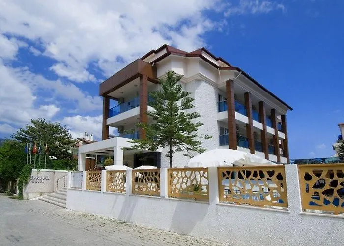 シュープリーム